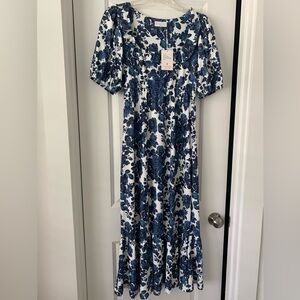 New With Tags Smith & Quinn Gretchen Dress in Hydrangea Midnight, Size Large